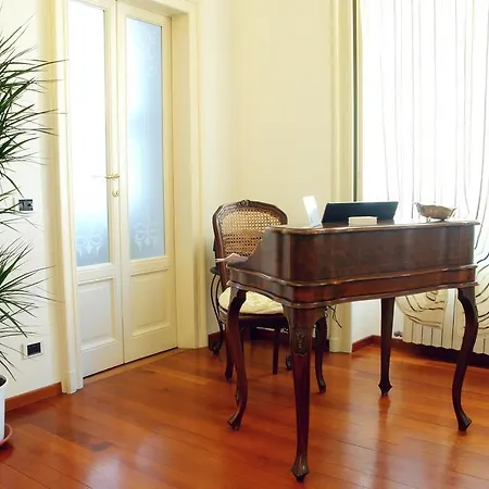 Bed and Breakfast Lamarmora18 5*